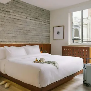 Hotel Sonder Henri on 24, New York