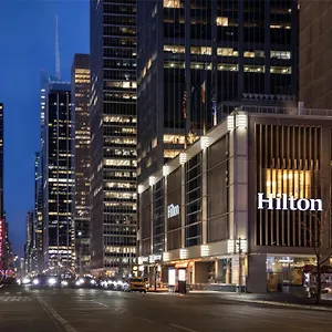 מלון Hilton Midtown