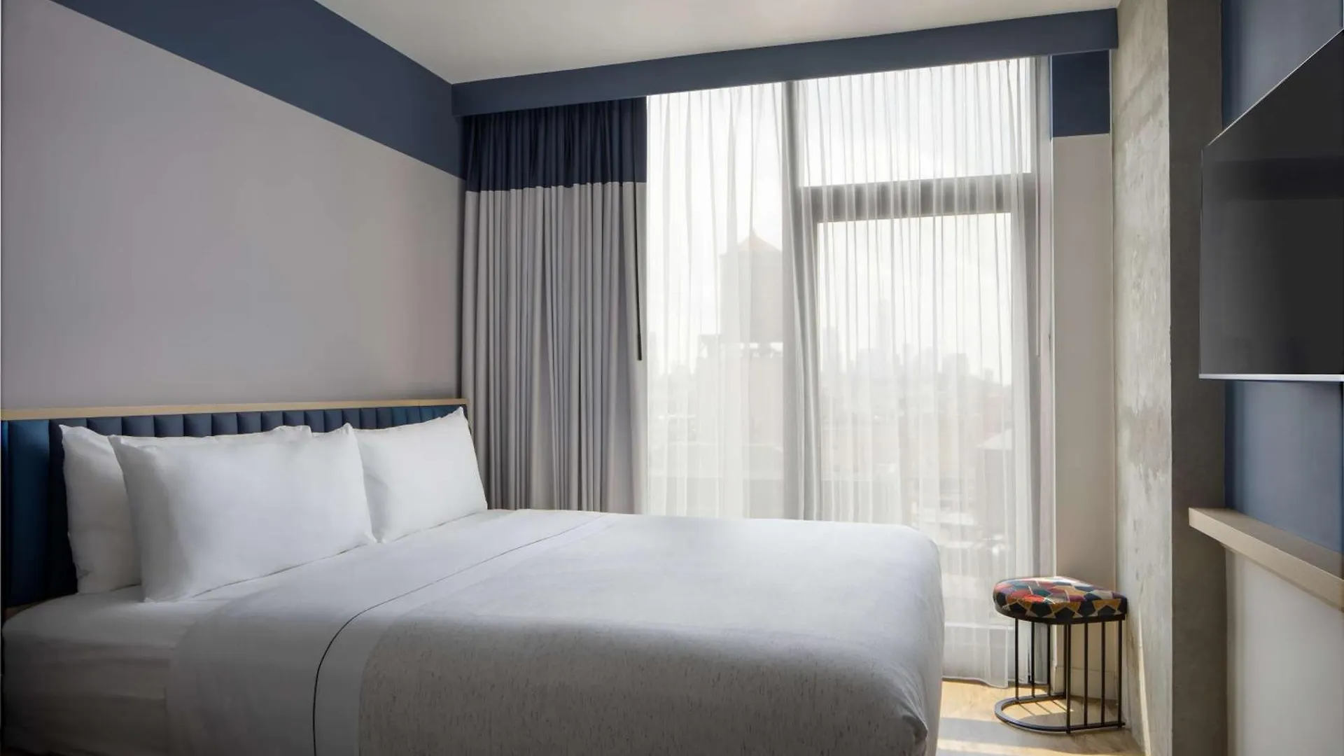 Motto By Hilton New York City Chelsea 4*,  United States